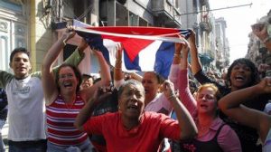 Lee más sobre el artículo Cuba: Represión y Coronavirus. La receta de la dictadura.